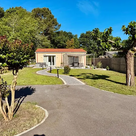 Semesterbostad Maison Climatisee 3 Avec Jardin *
